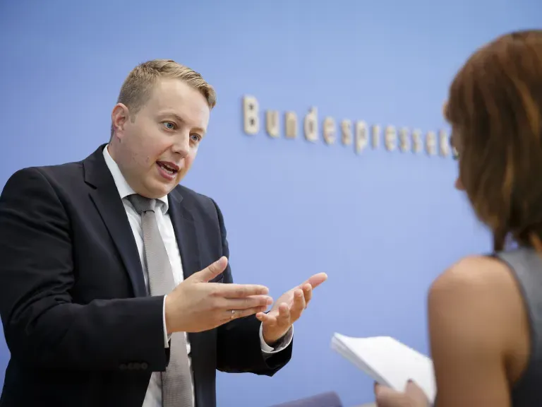 Rechtsanwaltskanzlei Dr. Stoll & Sauer kämpfen im Abgasskandal