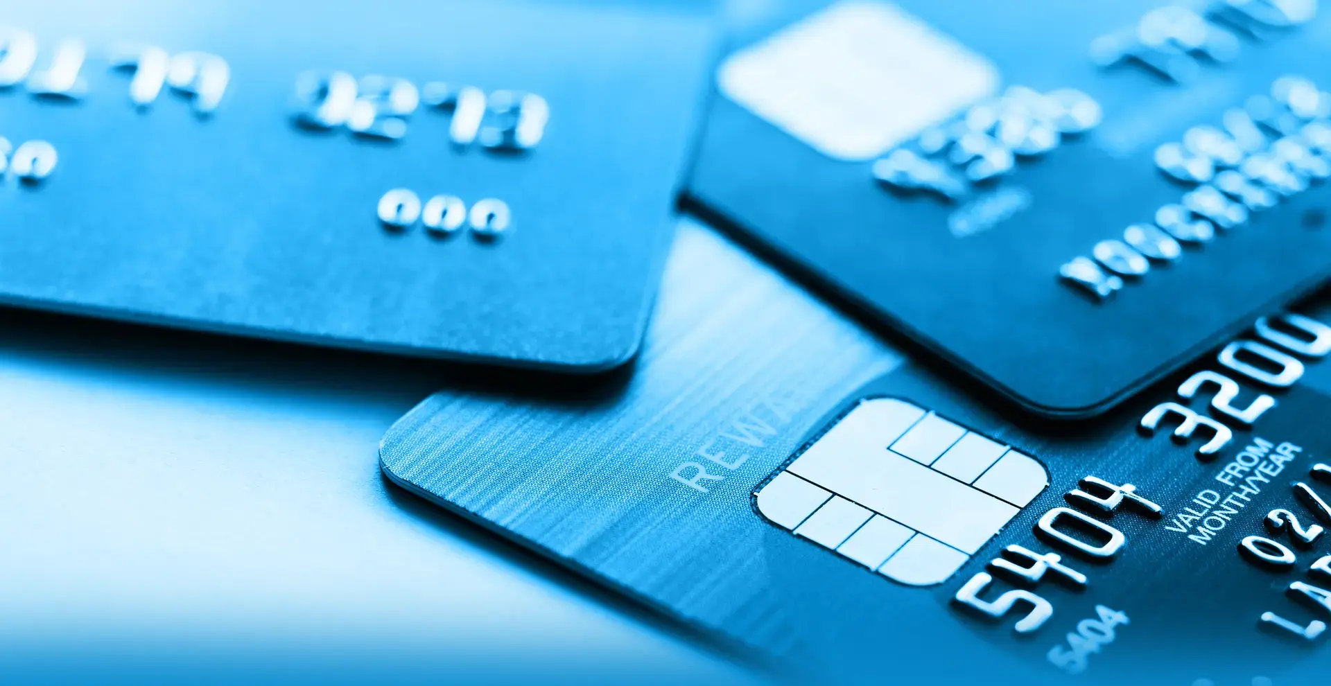 Ein Stapel Kreditkarten