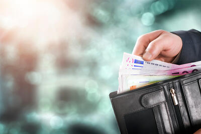 Mandant zählt seine Abfindung nach der Kündigung